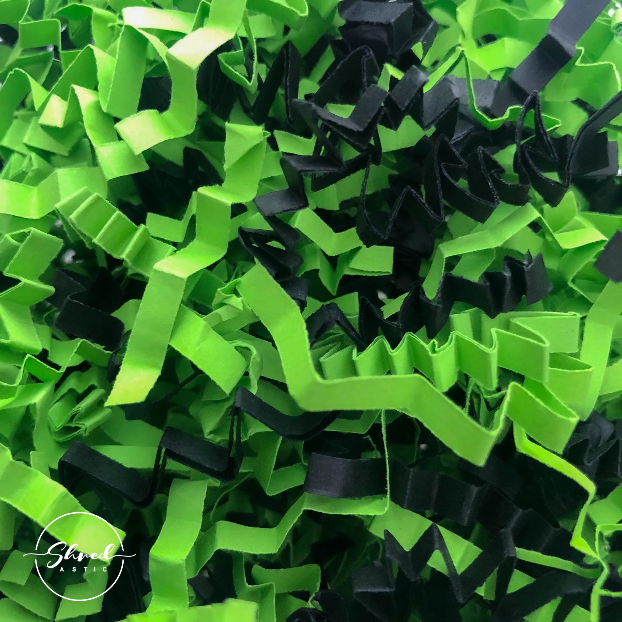ShredAstic®️ Halloween Green/Black Trick or Treat ZigZag Crinkle Paper Mix